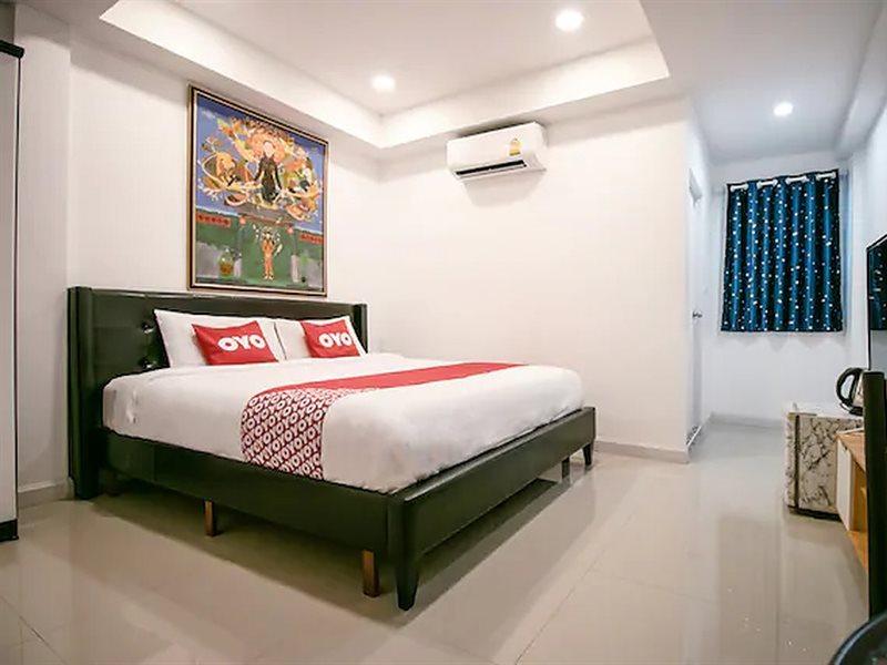 בנגקוק Oyo 568 Art Hotel Hua Lamphong מראה חיצוני תמונה
